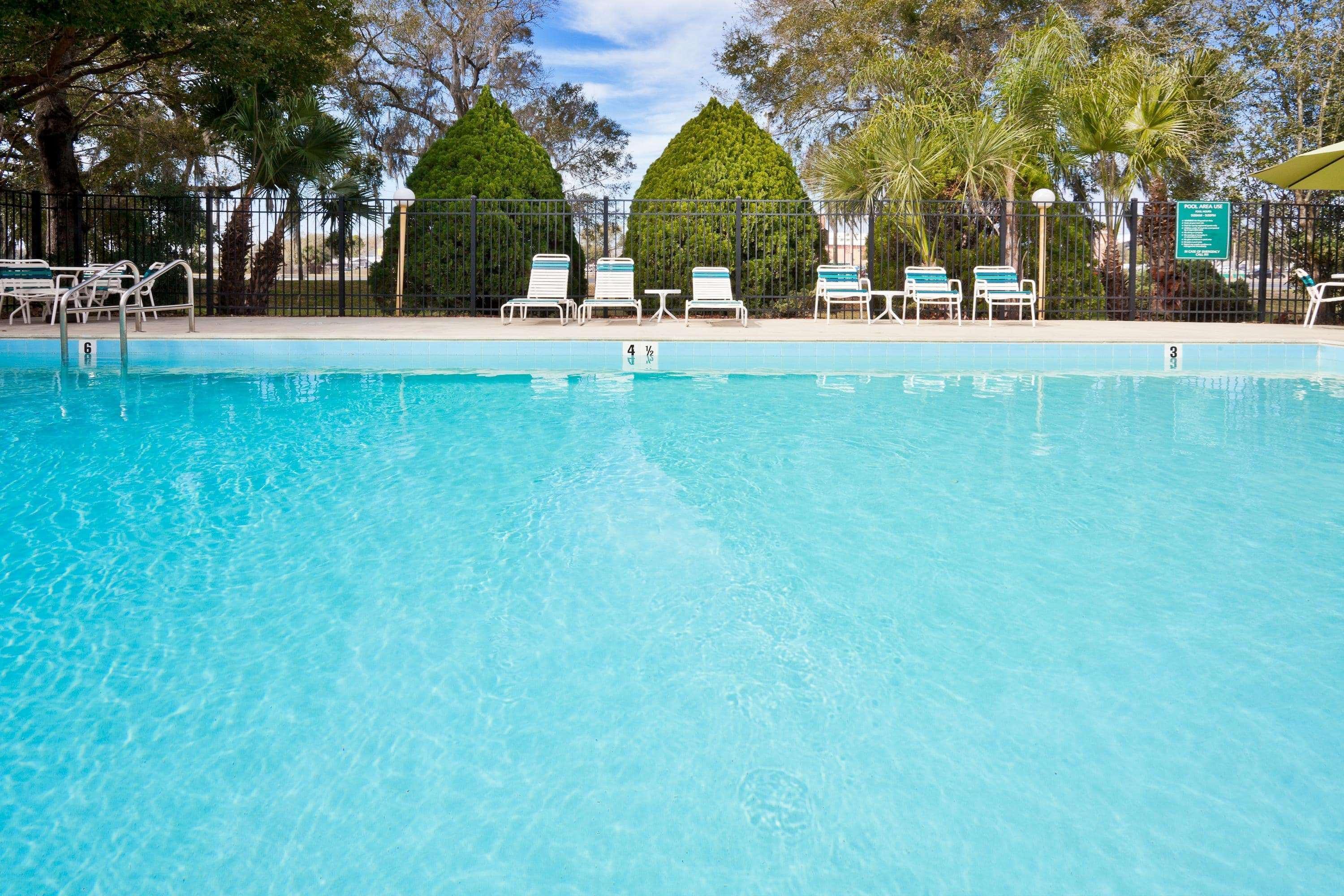 Отель La Quinta By Wyndham Tampa Fairgrounds - Casino Mango Экстерьер фото